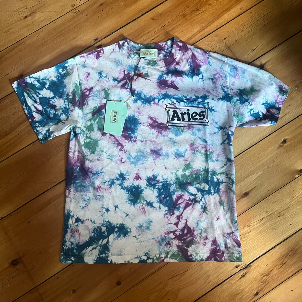 Brand New Aries Temple SS T shirt - Tie Dy - Size XS